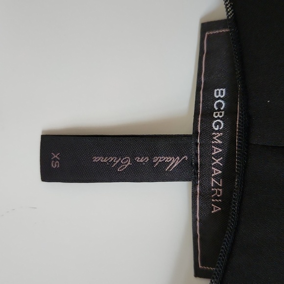 Bcbgmazazria chiffon sequin keyhole top - Picture 9 of 11